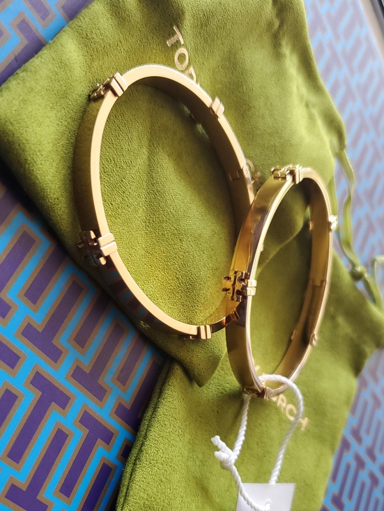 Tory Burch Rose Gold Logo Hinged Bangle Set main image 6